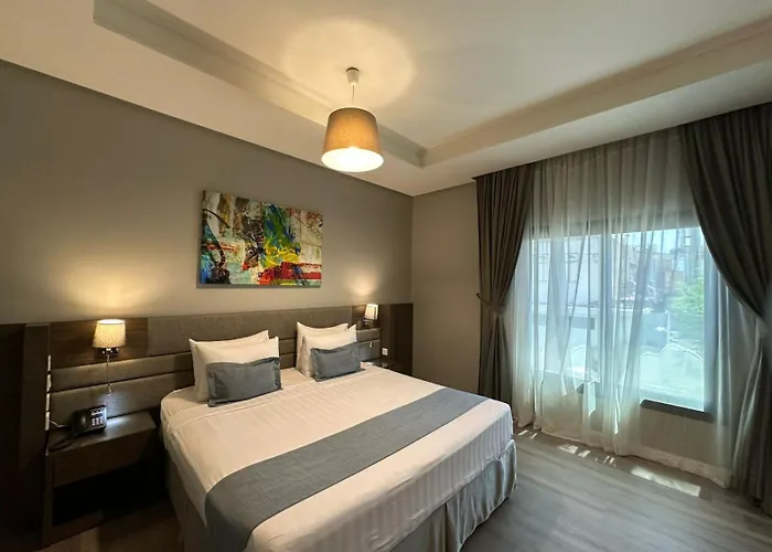 لورين للشقق المخدومة الكورنيش - اقتصادى - Loren Served Apartments Al corniche - Economic